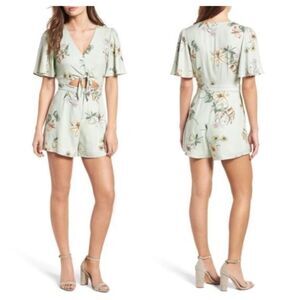 One Clothing Tie Front Romper Size XS